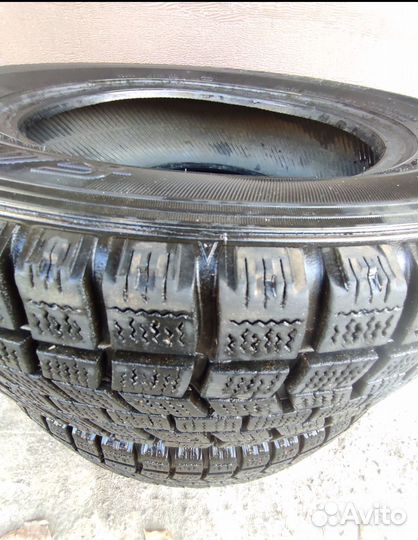 Две зимние шины 185/65/15 Япония