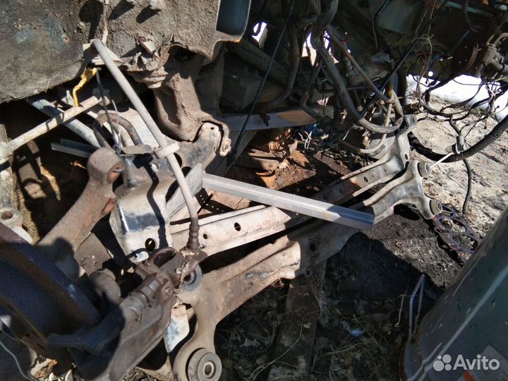 Кронштейны двигателя VW Volkswagen jetta 2, Golf 2