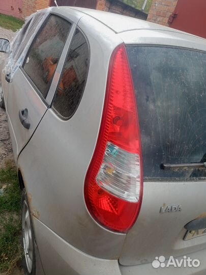 Задний левый фонарь на LADA Kalina хэтчбек