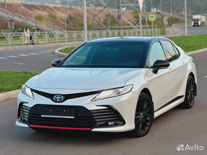 Аренда авто с выкупом Toyota Camry GR Sport