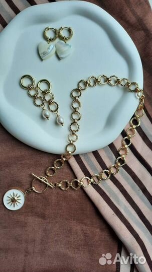 Бижутерия серьги и колье