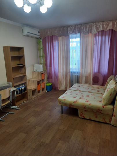 2-к. квартира, 54 м², 9/10 эт.