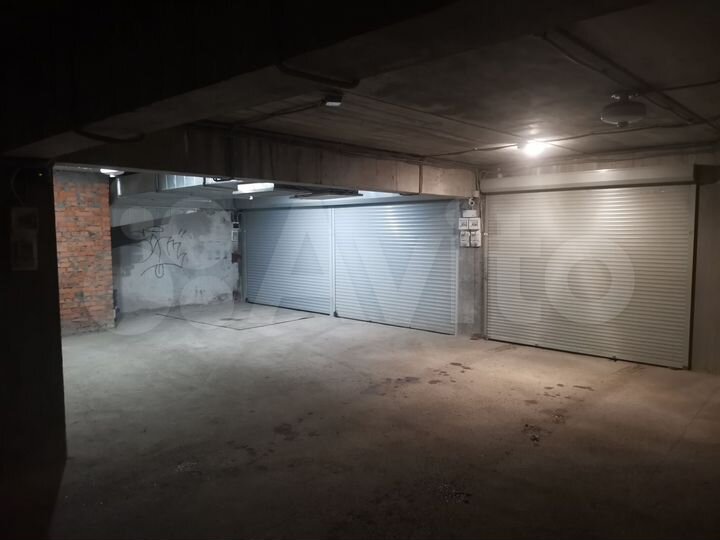 Машиноместо, 18 м²