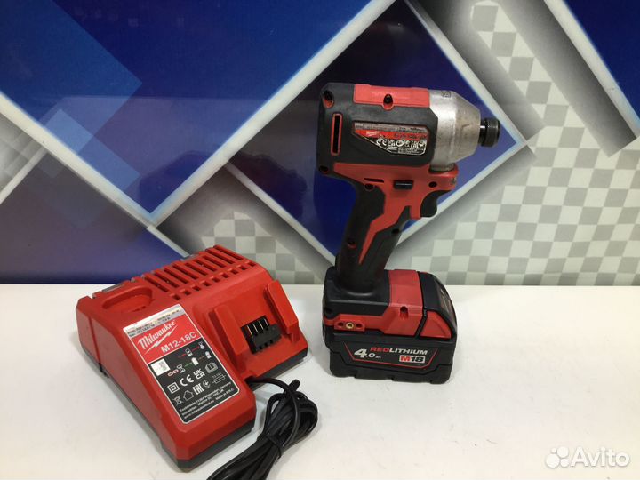 Винтоверт импульсный Milwaukee M18 cblid №1