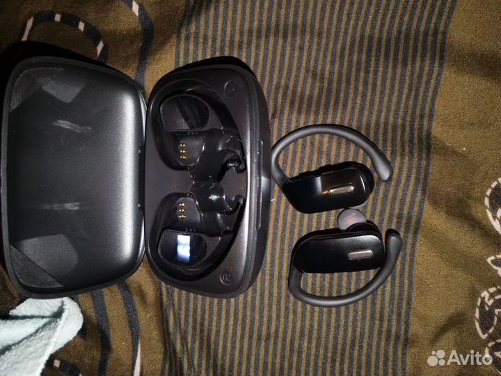 Беспроводные наушники