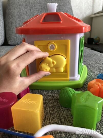 Игрушка сортер Chicco Домик