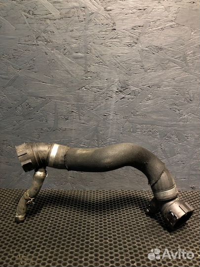 Патрубок радиатора Bmw 550Ix F10 N63 2010