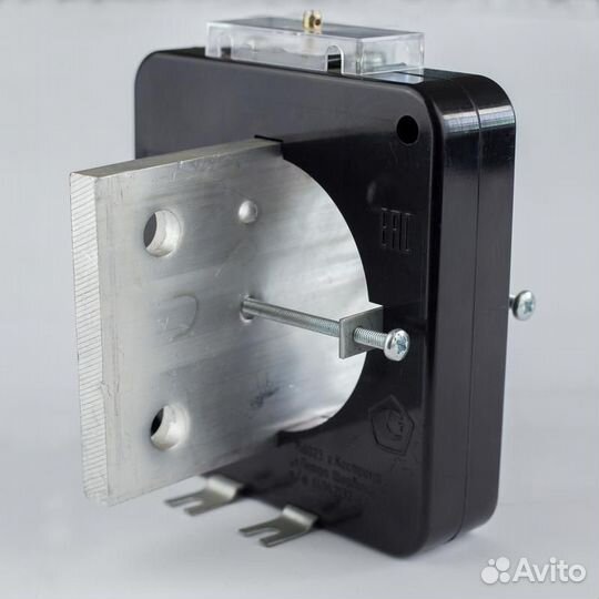 Трансформатор тока Т-0.66 M 1000/5А кл. точн. 0.5 5В.А Кострома ос0000005233