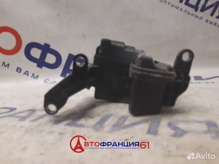 Вакуумный ресивер, V756091680 peugeot 308, 3035594