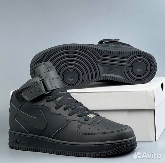 Зимние кроссовки Nike Air Force 1 С мехом