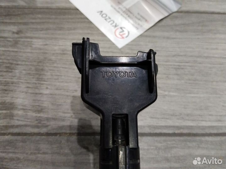 Фароомыватель правый Land Cruiser Prado 150 09-13