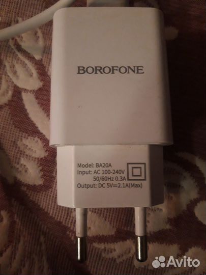 Зарядное устройство Lightening borofone BA20A