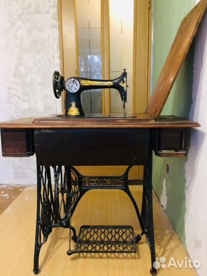 Швейная машинка зингер антикварная ножная