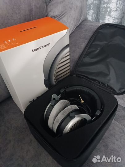 Beyerdynamic DT 990 (32 Ohm) новые