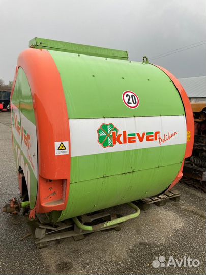 Пресс-подборщик Клевер Pelikan, 2010