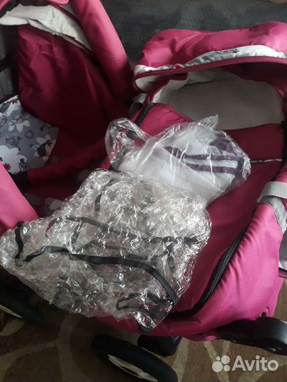 Прогулочная коляска