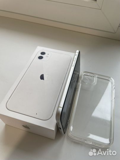 iPhone 11, 128 ГБ