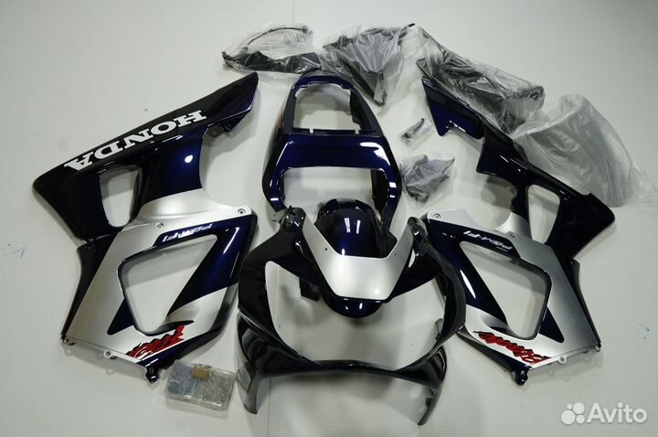 Комплект пластика на Honda CBR 929RR 2000-2001