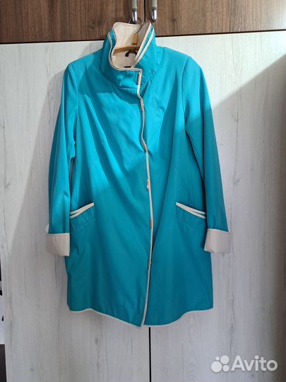 Продам женский плащ