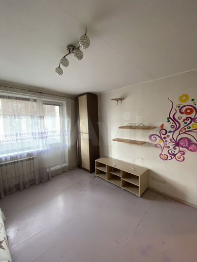 2-к. квартира, 50 м², 5/5 эт.