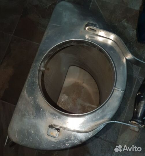 Бак для воды корабельный