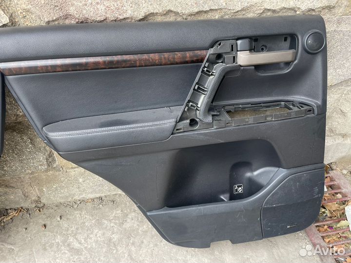 Toyota lc200 обшивки дверей 2011 г