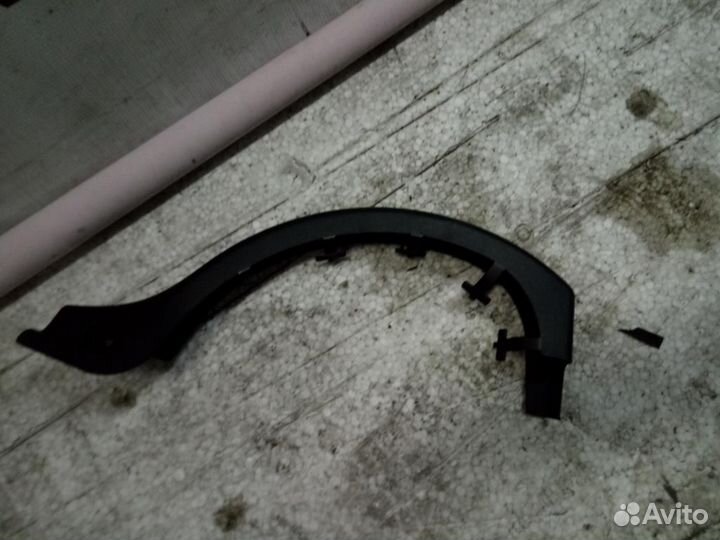 Накладка петли крышки багажника Mercedes Benz w20