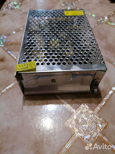 Блок питания для светодиодной ленты