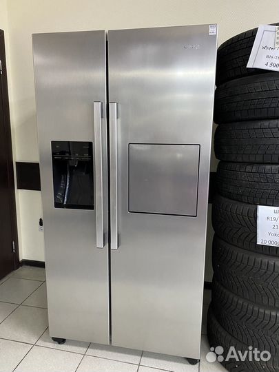 Холодильник Gorenje NRS9182VXB1