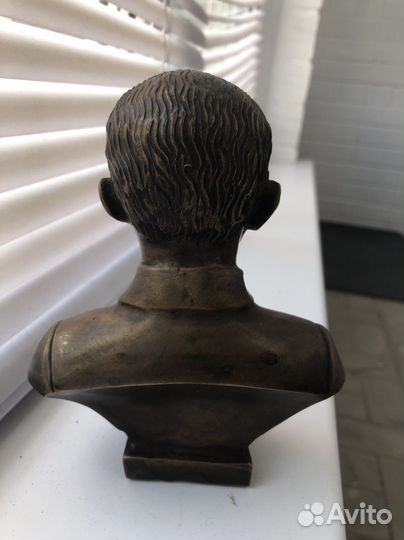 Бюст Берия Л.П