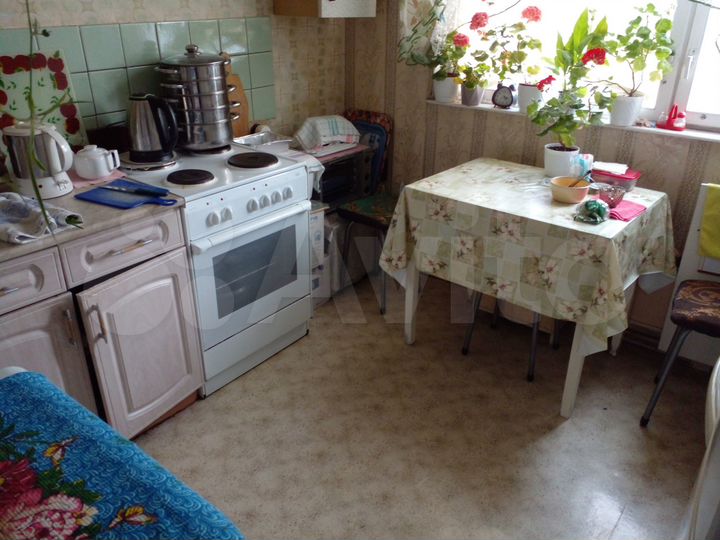 Комната 20 м² в 2-к., 10/17 эт.