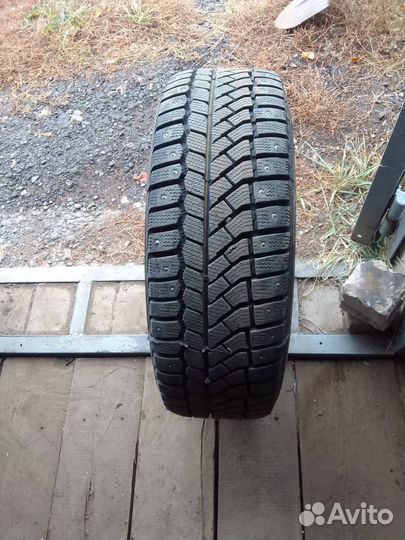 Viatti Brina Nordico V-522 215/55 R17 29N