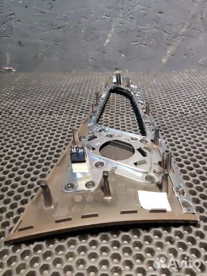 Декоративная накладка двери передняя правая Audi