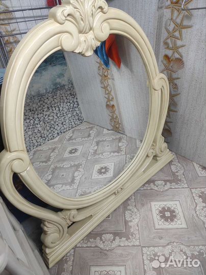 Зеркало Италия