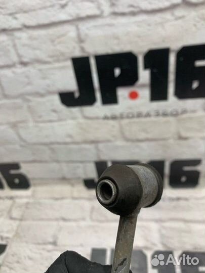 Стойка стабилизатора задняя левая Mercedes-Benz