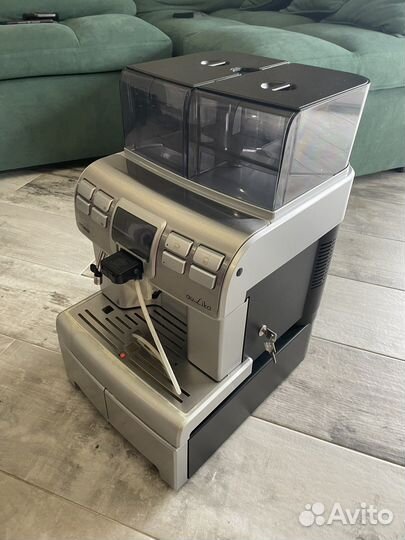 Кофемашина saeco aulika