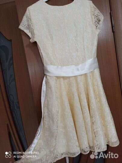 Платье кружевное 48р новое