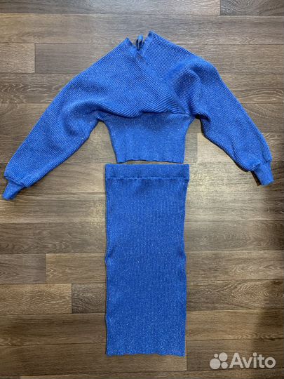 Костюм из люрекса