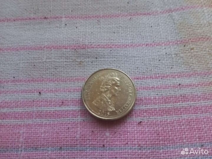 One pound elizabeth giblartar 2015