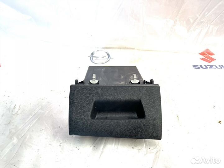 Бардачок бмв ф20 f20