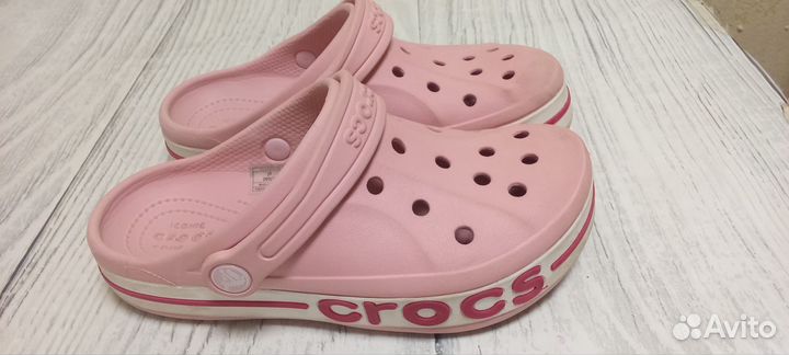 Crocs