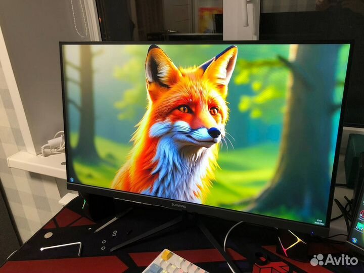 Монитор Sunwind 27