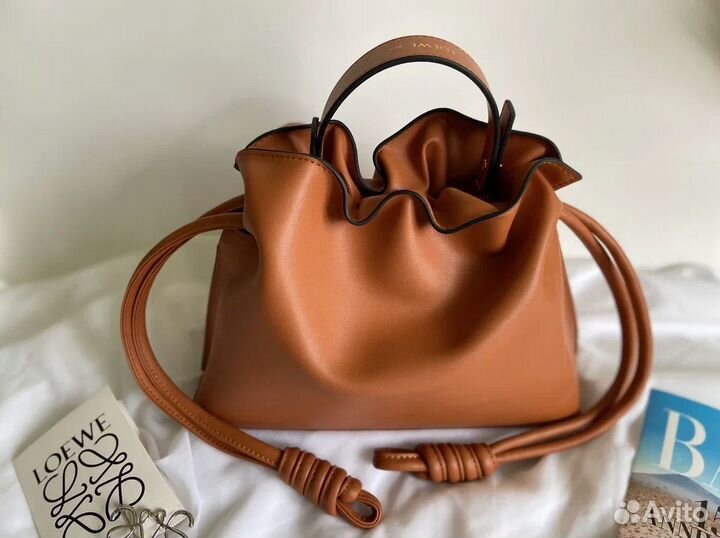 Сумка женская кожаная Loewe