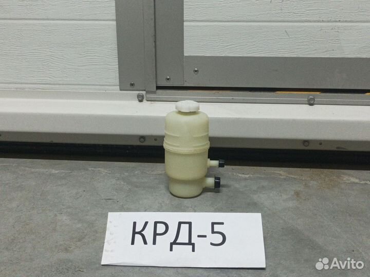 Бачок гур Mitsubishi Outlander