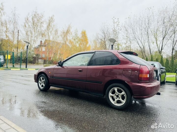 Honda Civic 1.5 AT, 1996, 250 000 км