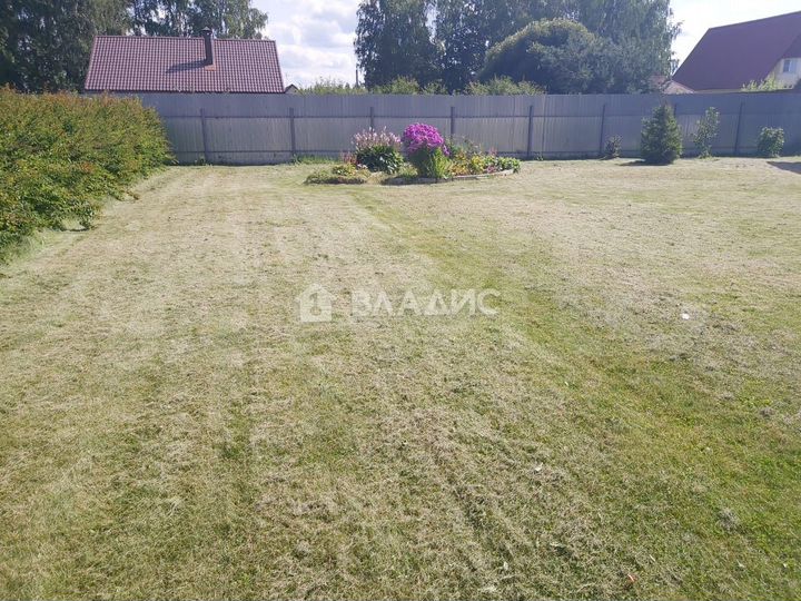 Дом 211 м² на участке 15,4 сот.