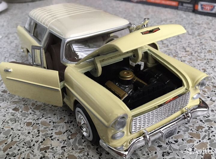 Модель автомобиля Chevy Nomad 1:24 кастом