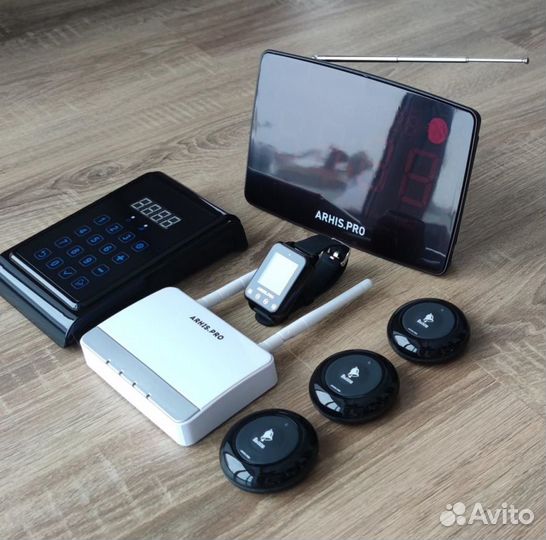 Система вызова персонала беспроводная - комплект