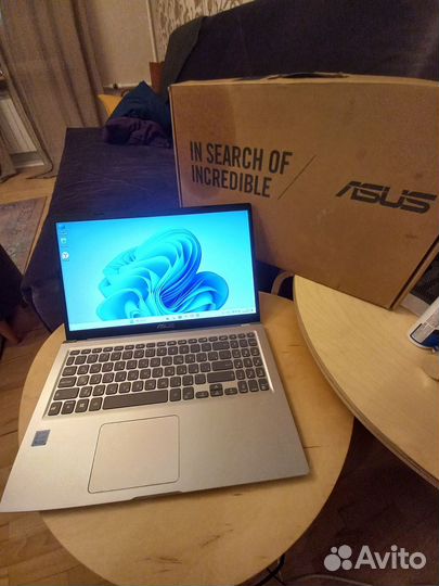Ноутбук Asus (в коробке)