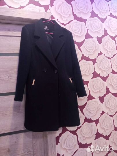 Пальто женское 48
